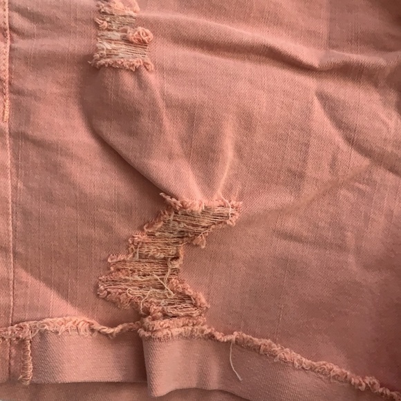 Shorts - Picture 3 of 5